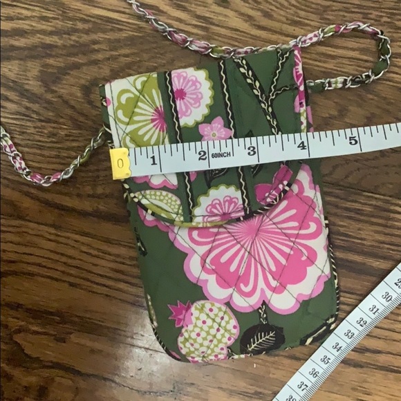 Vera Bradley cross body pouch - Picture 3 of 8